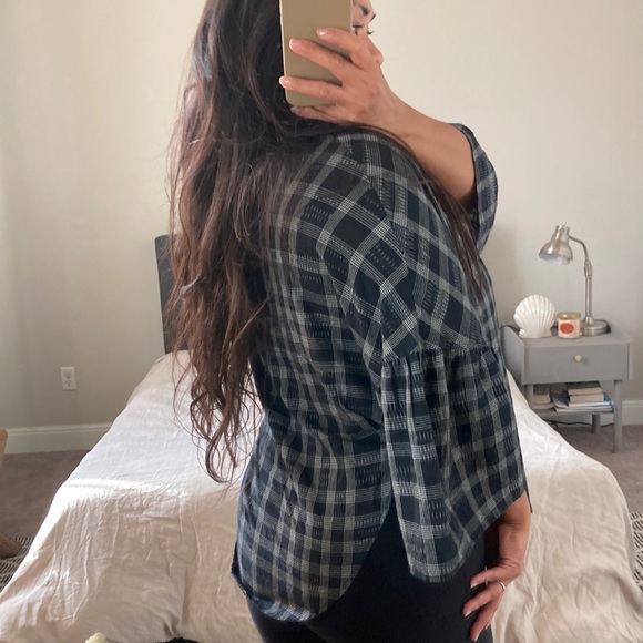 TOME New York check flutter sleeve henley blouse - Picture 14 of 14